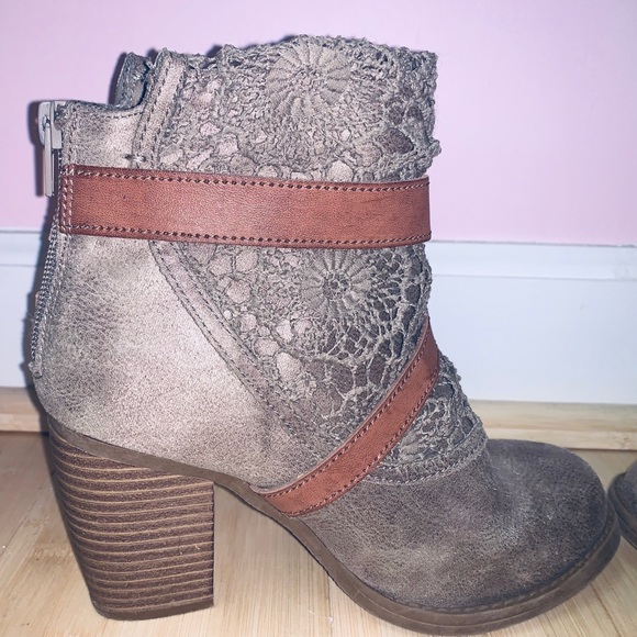 Booties - Picture 2 of 4